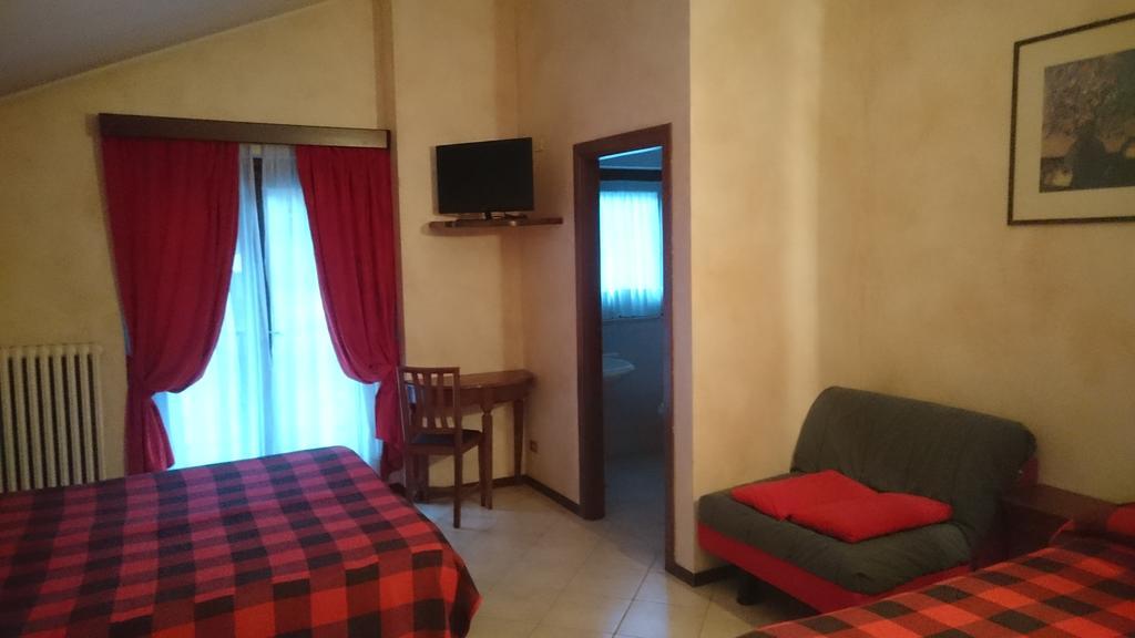 ואלטורננקה Hotel Al Caminetto מראה חיצוני תמונה
