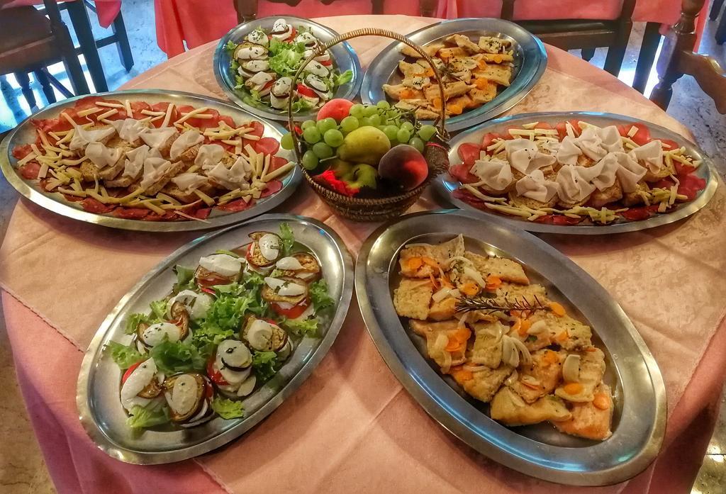 ואלטורננקה Hotel Al Caminetto מראה חיצוני תמונה