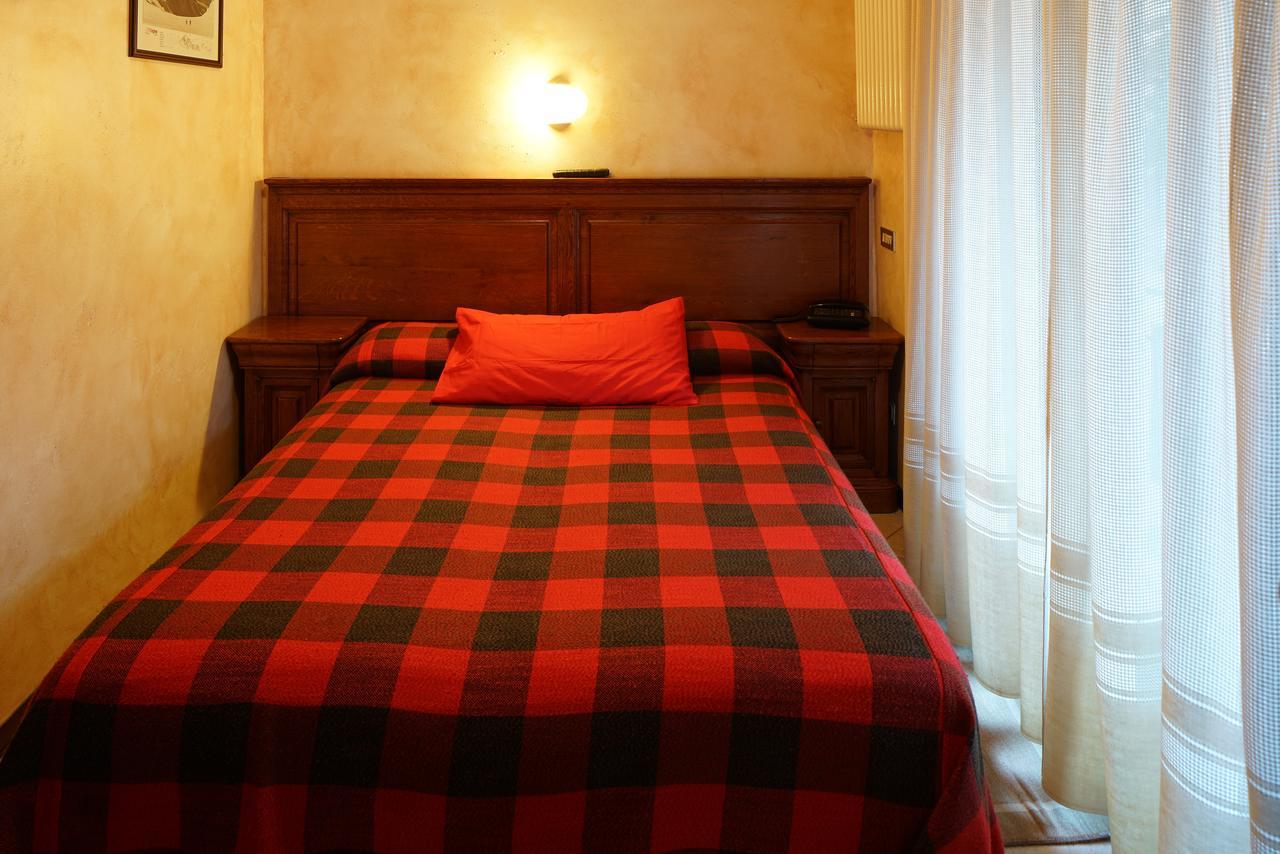 ואלטורננקה Hotel Al Caminetto מראה חיצוני תמונה